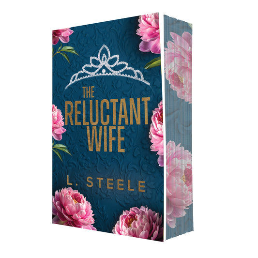 The Reluctant Wife - Paperback Special Foil Edition with Sprayed Edges